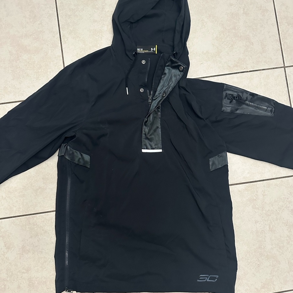 Steph Curry Under Armour Black Windbreaker with Hood and Half-Zip Closure